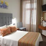 فندق Lusitana