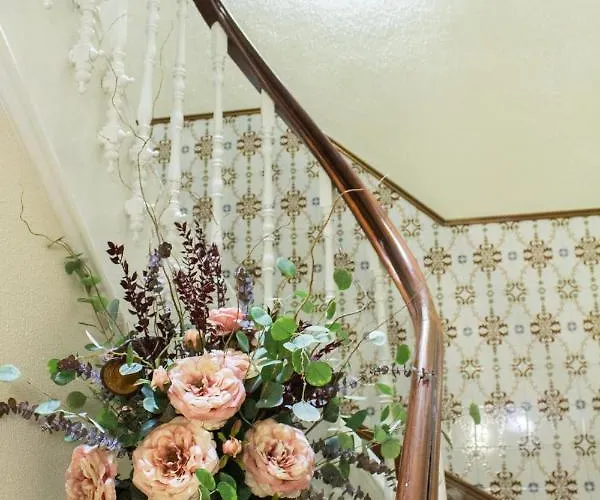 ホテル ルシタナ