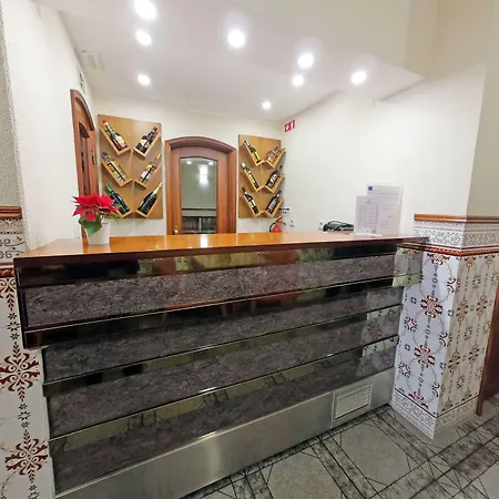 鲁斯塔纳酒店 * 波尔图