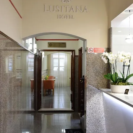 Otel Lusitana